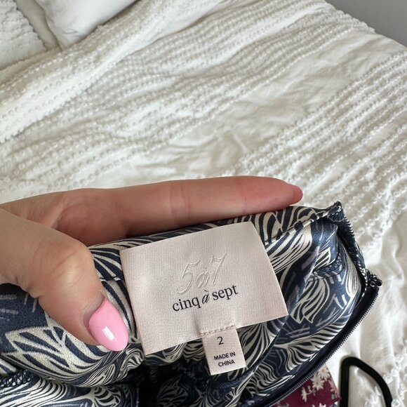 Cinq à Sept Nathalia Combo Maxi Silk Dress Sz 2 Floral Print Allover - Picture 2 of 10